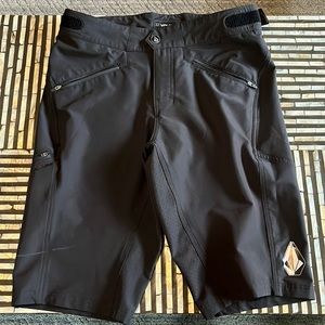 Volcom mountain biking shorts